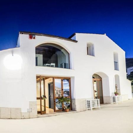Borgo Marino Suite B&B Cefalu Bagian luar foto