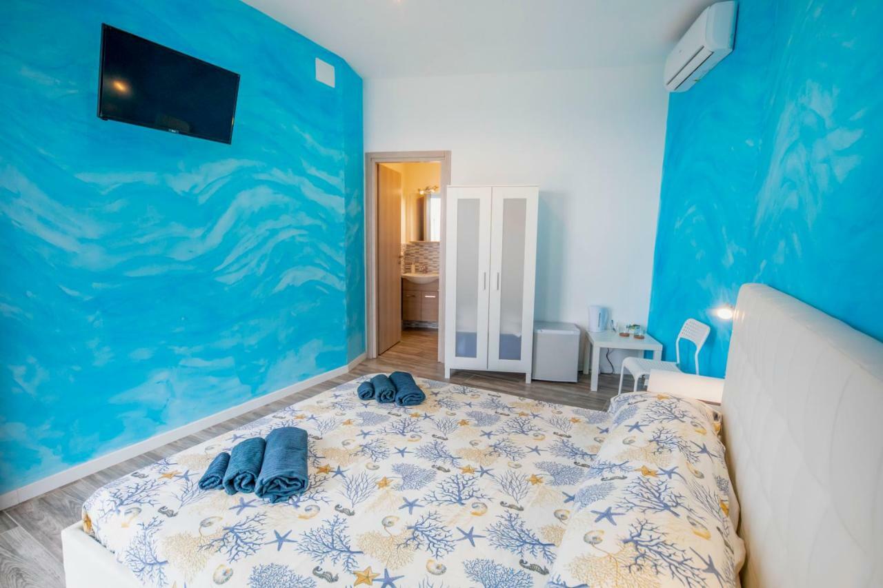 Borgo Marino Suite B&B Cefalu Bagian luar foto